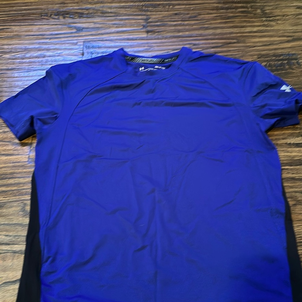 Under armor heatgear shirt